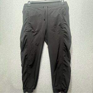 Athleta La Viva Capri Black Women’s Size 2 Lightweight Travel Pants
